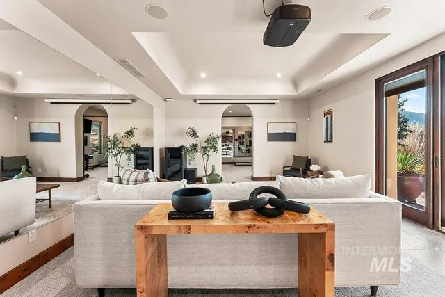 $2,995,000 | 473 North Strata Via Way, Boise, ID 83712