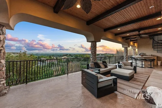 $2,995,000 | 473 North Strata Via Way, Boise, ID 83712