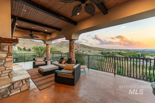 $2,995,000 | 473 North Strata Via Way, Boise, ID 83712