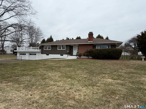 $335,000 | 233 Conrad Street, Naugatuck, CT 06770