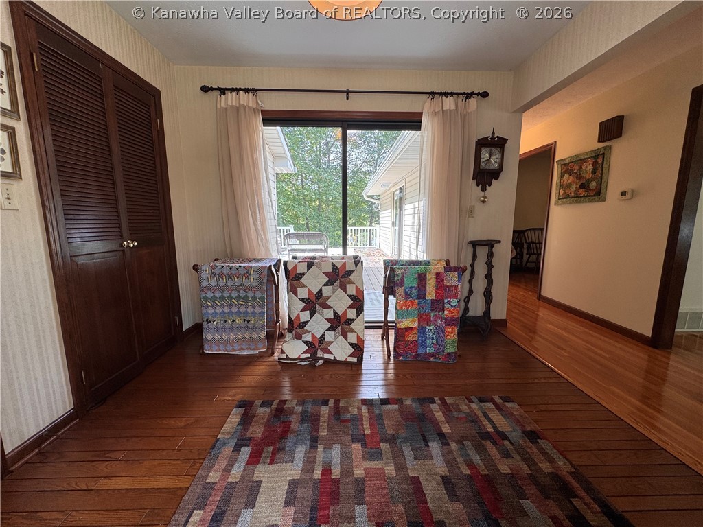 1709 Crestwood Road Charleston, WV 25302 - Photo 8 of 42 Gallery Image 8