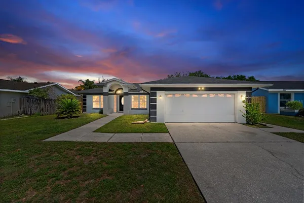 $399,000 | 1916 Cloverdale Court, Lutz, FL 33549