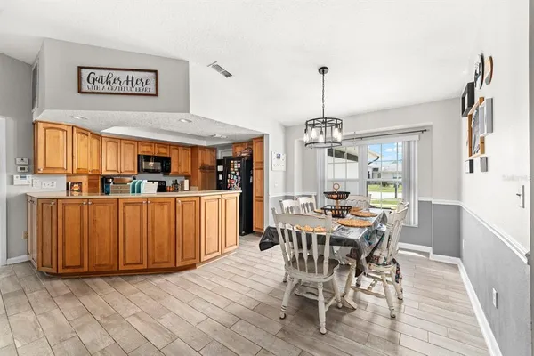 $399,000 | 1916 Cloverdale Court, Lutz, FL 33549