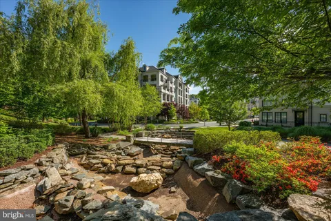 $1,990,000 | 8121 River Road, Unit 423, Bethesda, MD 20817