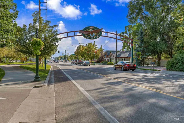 3495 West Golden Barrel Street, Eagle, ID 83616