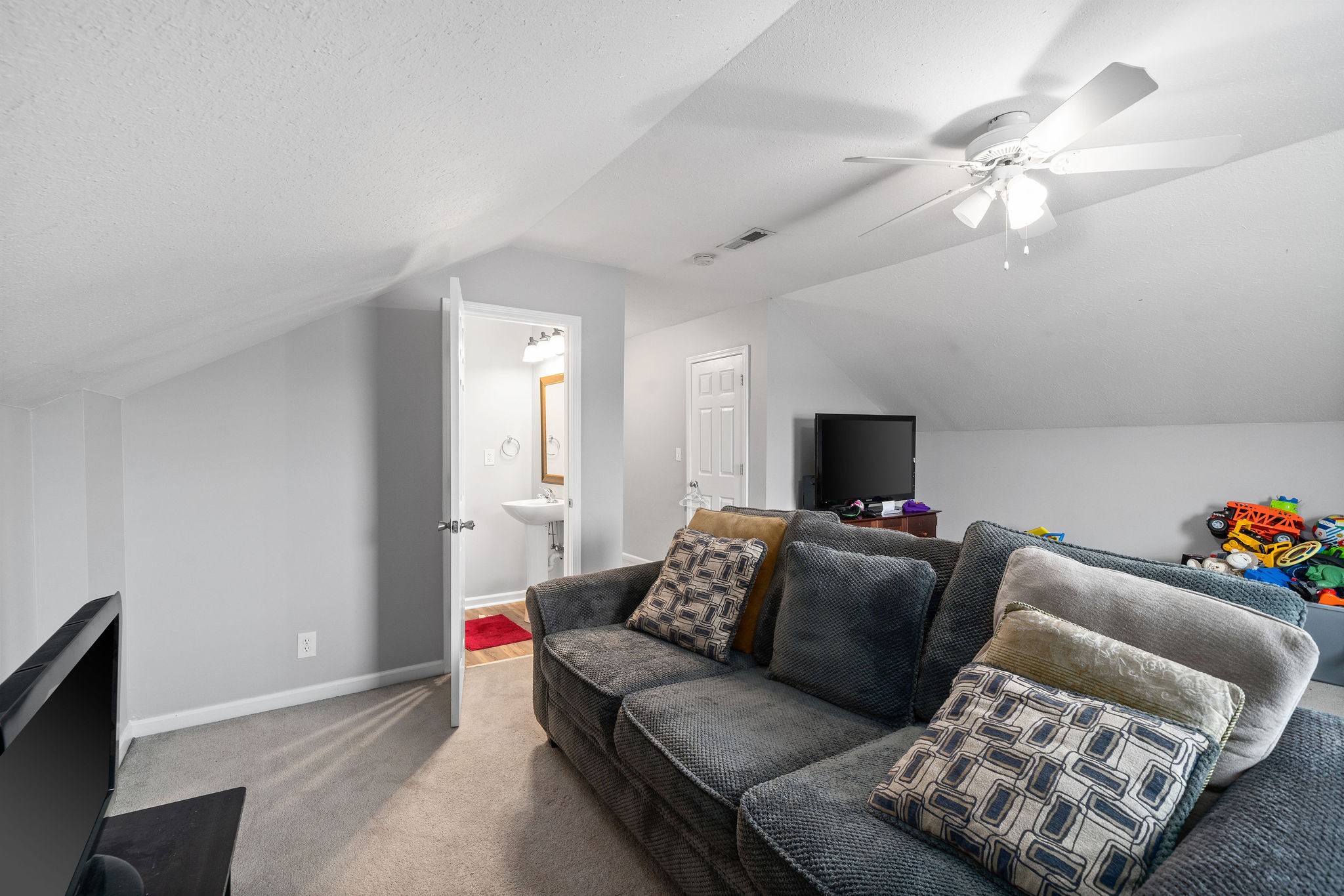 1800 Abrams Road Clarksville, TN 37042 - Photo 10 of 34 Gallery Image 10
