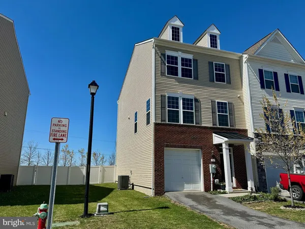 $375,000 | 135 Schramm Loop, Stephens City, VA 22655