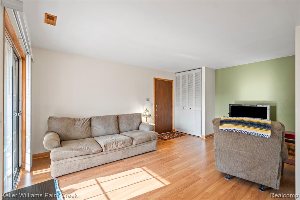 470 Baldwin Avenue, Unit 30 Rochester, MI 48307 - Photo 10 of 26