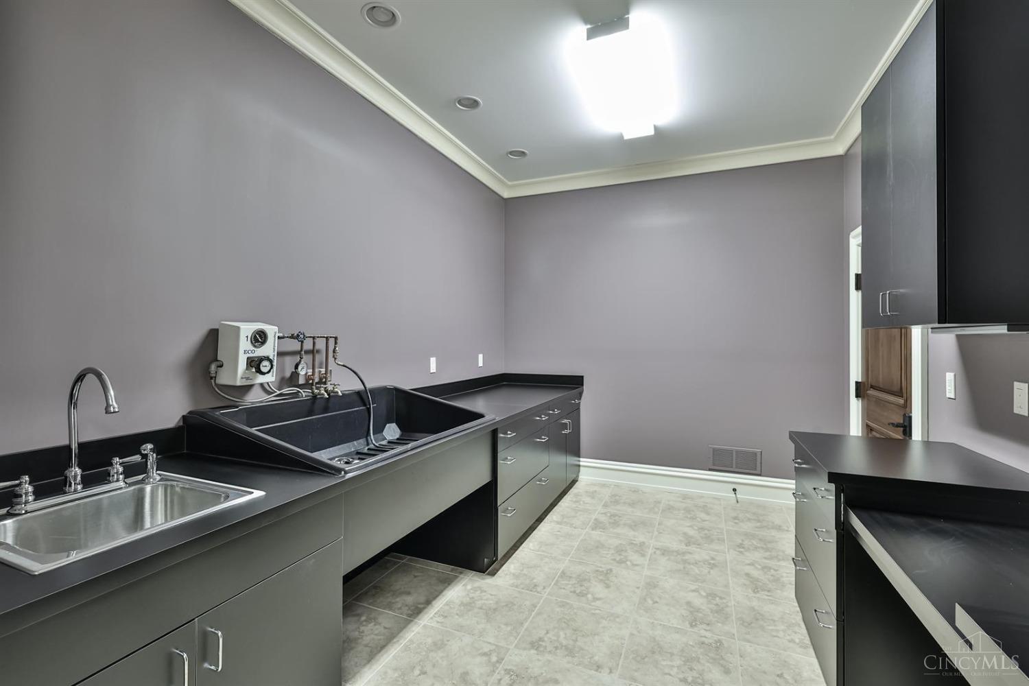 8835 Spooky Hollow Road Cincinnati, OH 45243 - Photo 32 of 50 Gallery Image 32