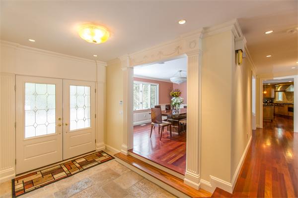 37 Autumn Road Weston, MA 02493 - Photo 2 of 26