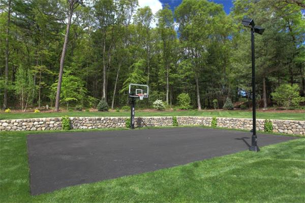 37 Autumn Road Weston, MA 02493 - Photo 24 of 26