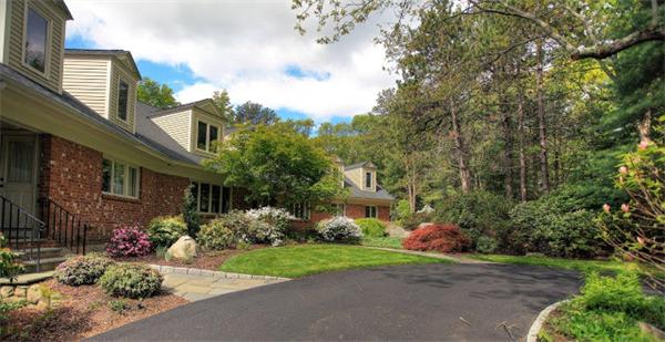 37 Autumn Road Weston, MA 02493 - Photo 26 of 26