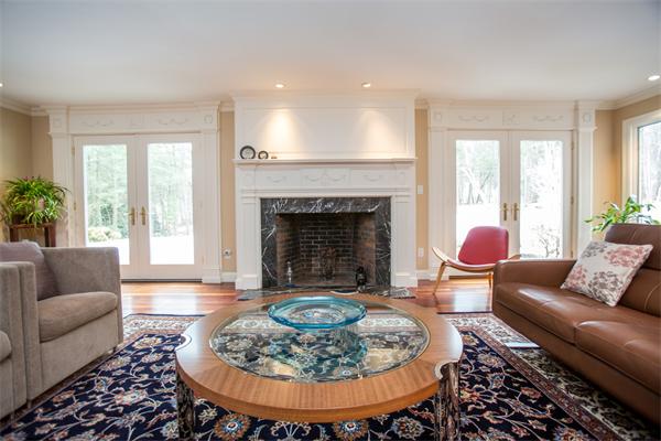 37 Autumn Road Weston, MA 02493 - Photo 3 of 26