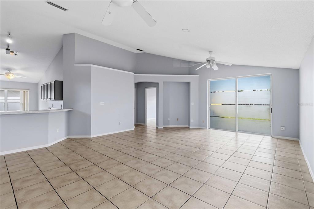 11913 Hatcher Circle Orlando, FL 32824 - Photo 9 of 30