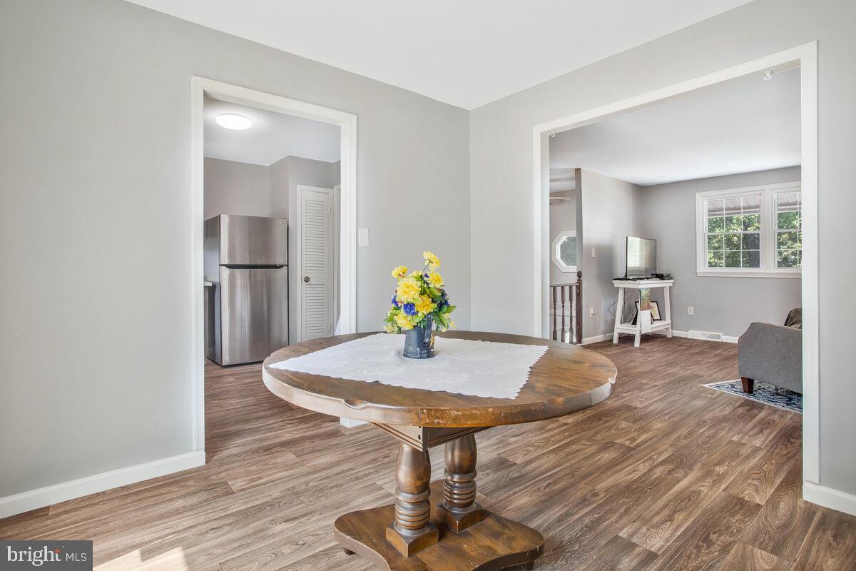 1234 Prince Street Dunkirk, MD 20754 - Photo 7 of 37 dining area