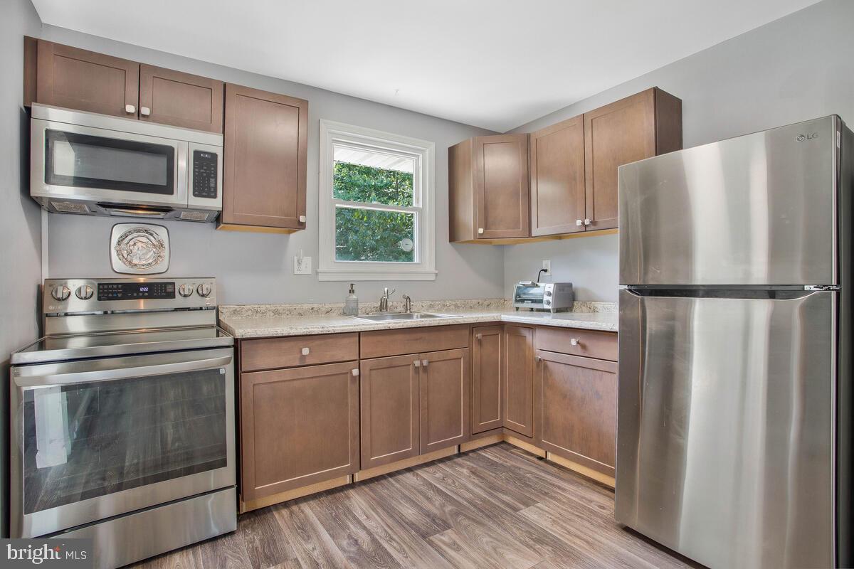 1234 Prince Street Dunkirk, MD 20754 - Photo 10 of 37 kitchen