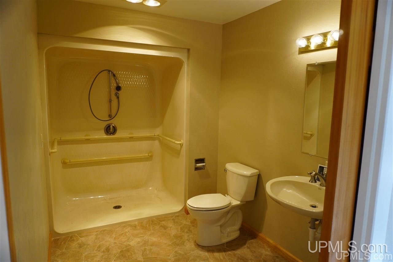 E18441 Grace Lake Road Watersmeet, MI 49969 - Photo 16 of 41 Gallery Image 16