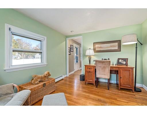 12 Curtis Street Reading, MA 01867 - Photo 16 of 34 Gallery Image 16
