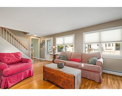12 Curtis Street Reading, MA 01867 - Photo 7 of 34 Gallery Image 7