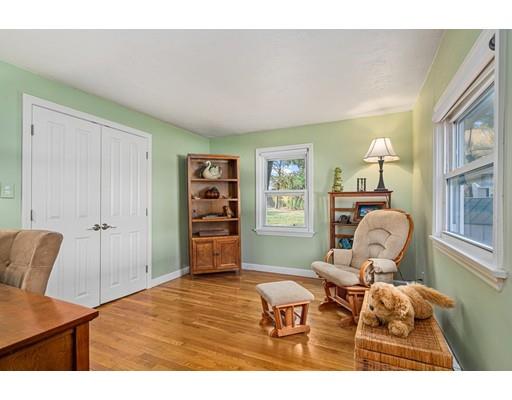 12 Curtis Street Reading, MA 01867 - Photo 9 of 34 Gallery Image 9