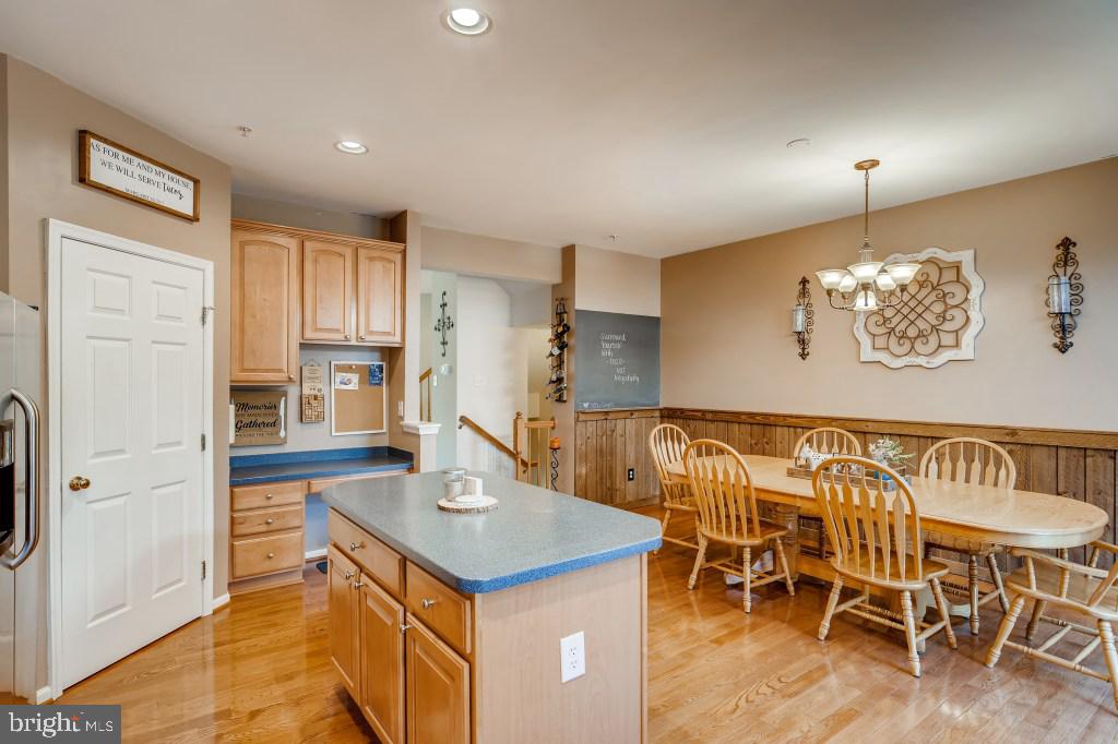 5130 Key View Way Perry Hall, MD 21128 - Photo 14 of 38 Large Eat in Area
