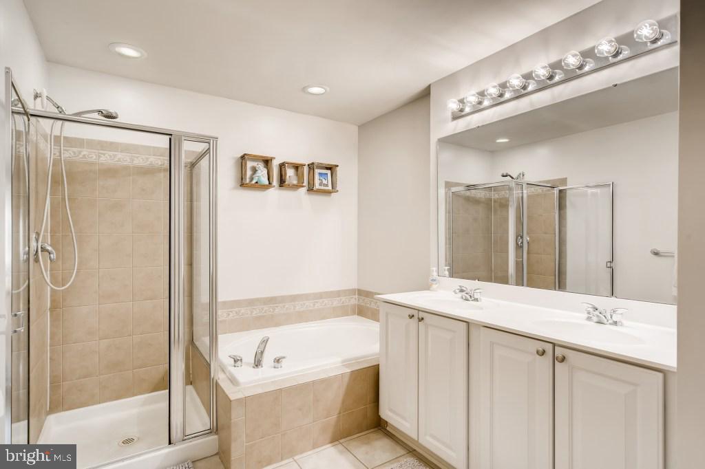 5130 Key View Way Perry Hall, MD 21128 - Photo 19 of 38 Double Sinks, Soaker Tub & Walk in Shower