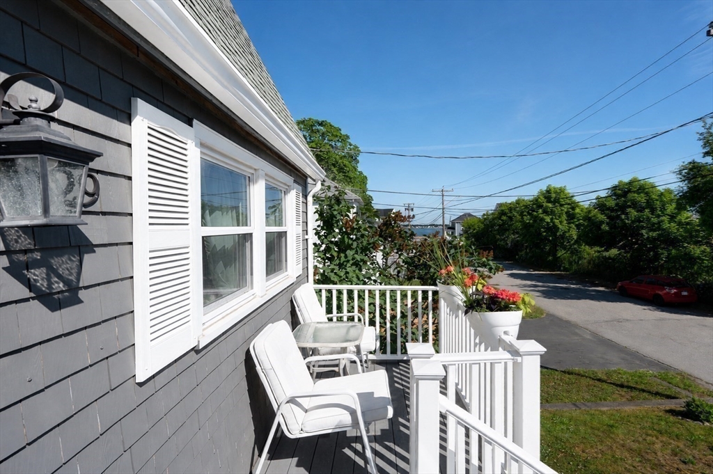 29 Wituwamat Road Weymouth, MA 02191 - Photo 2 of 24