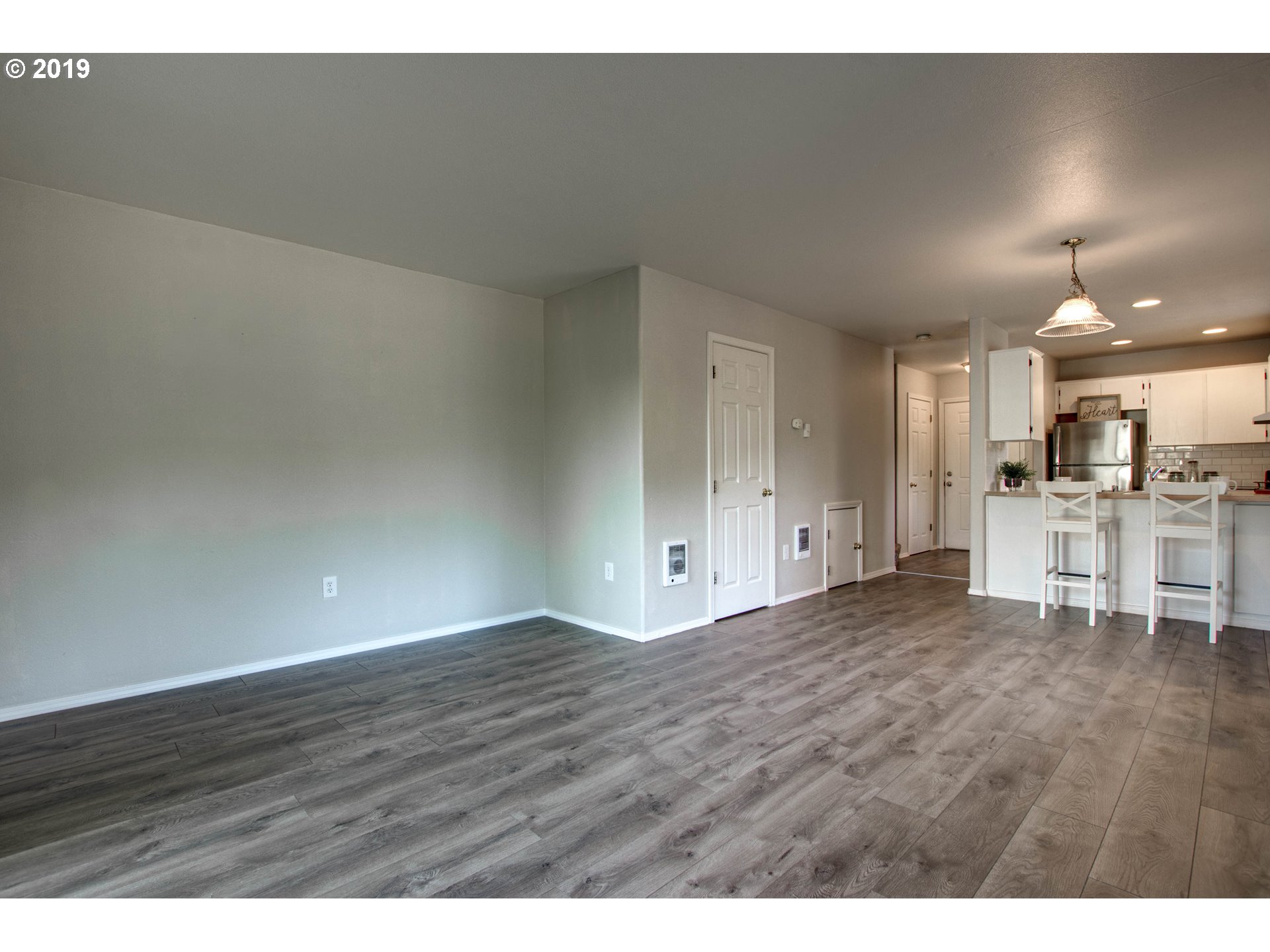 838 Northwest Elm Street Camas, WA 98607 - Photo 8 of 16 Gallery Image 8