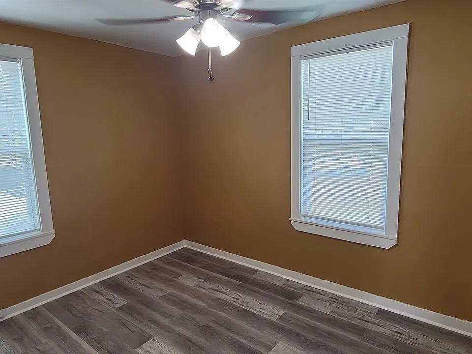 2344 Warren Street Memphis, TN 38106 - Photo 8 of 9 an empty room with a window