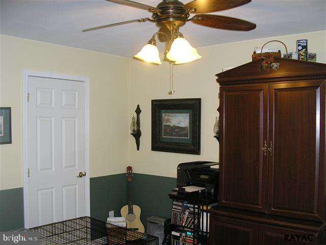 6974 Anderson Road Stewartstown, PA 17363 - Photo 22 of 28 Gallery Image 22