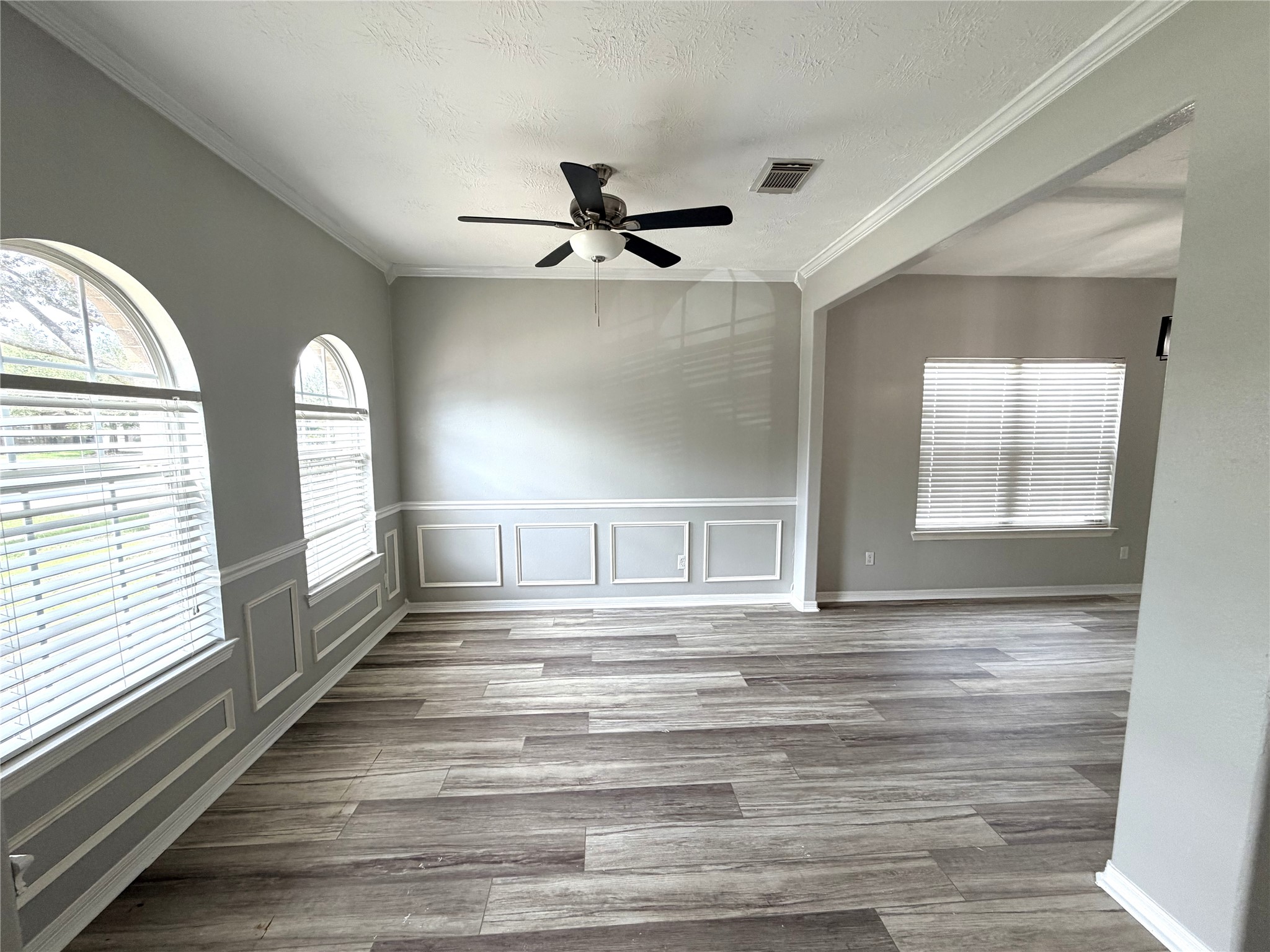 24122 Stargazer Point Spring, TX 77373 - Photo 2 of 16 Gallery Image 2