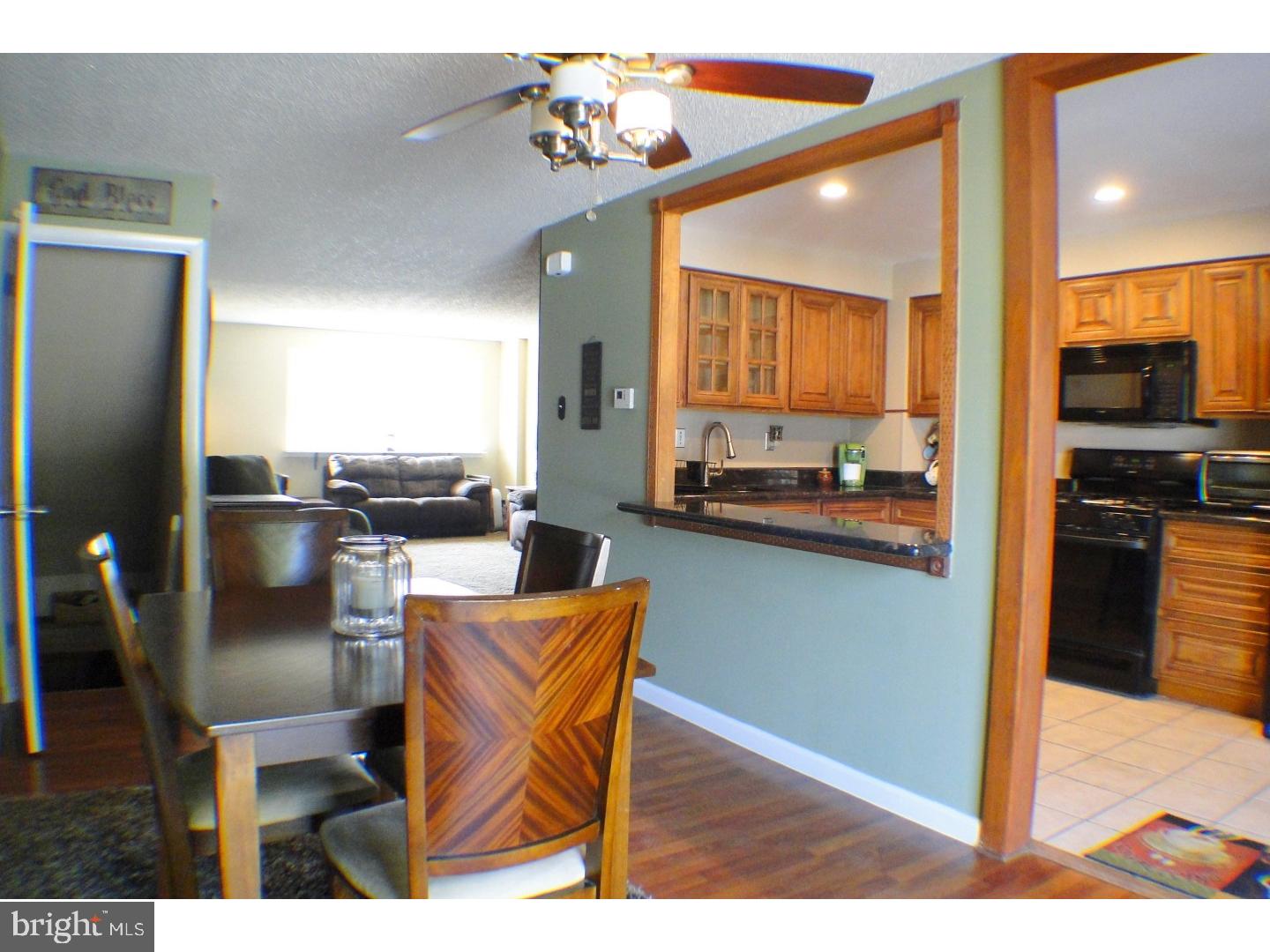 11810 Millbrook Road Philadelphia, PA 19154 - Photo 8 of 25 Gallery Image 8