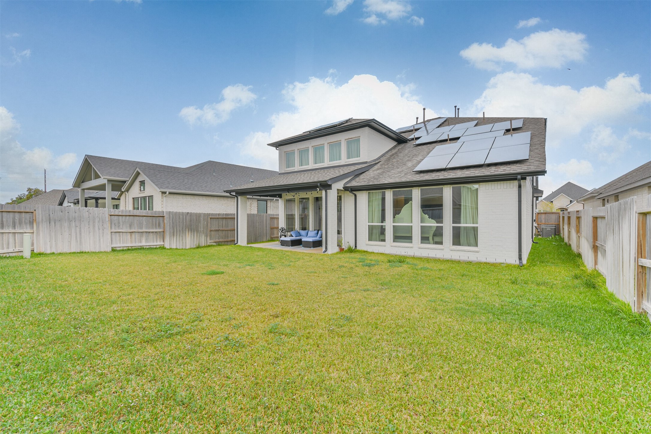19319 Wild Sabino Way Tomball, TX 77377 - Photo 45 of 46 a front view of a house with a garden