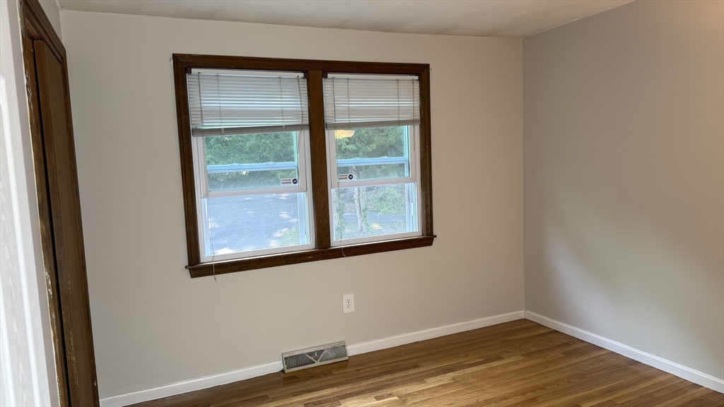 48 Badger Road Framingham, MA 01702 - Photo 19 of 42