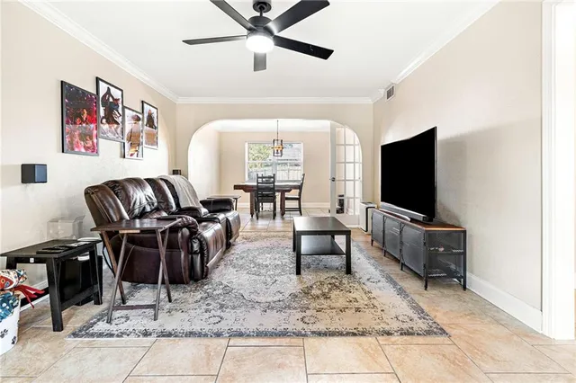 $299,000 | 516 West Marlin Court, Terrytown, LA 70056