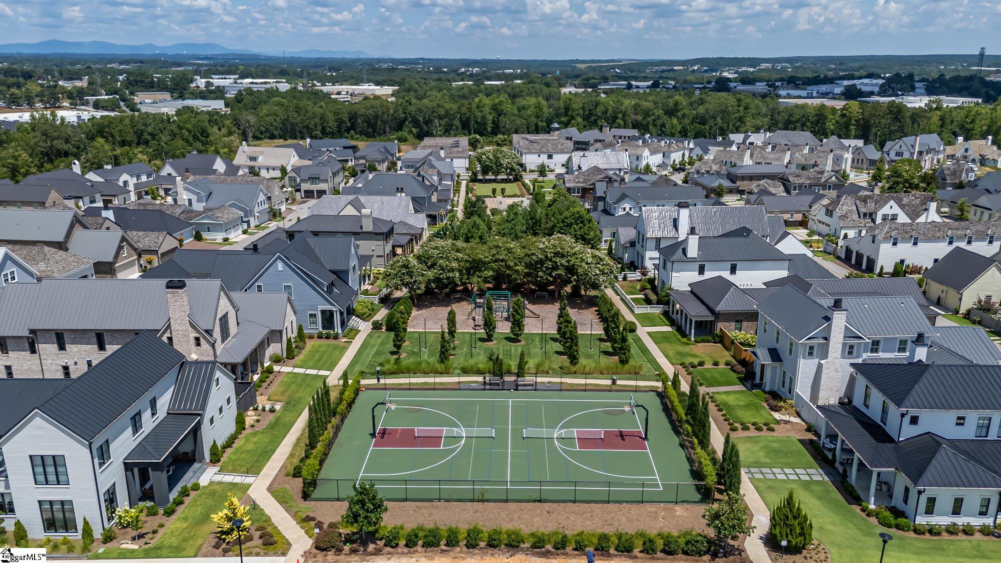 112 Burrough Street Greenville, SC 29615 - Photo 30 of 35