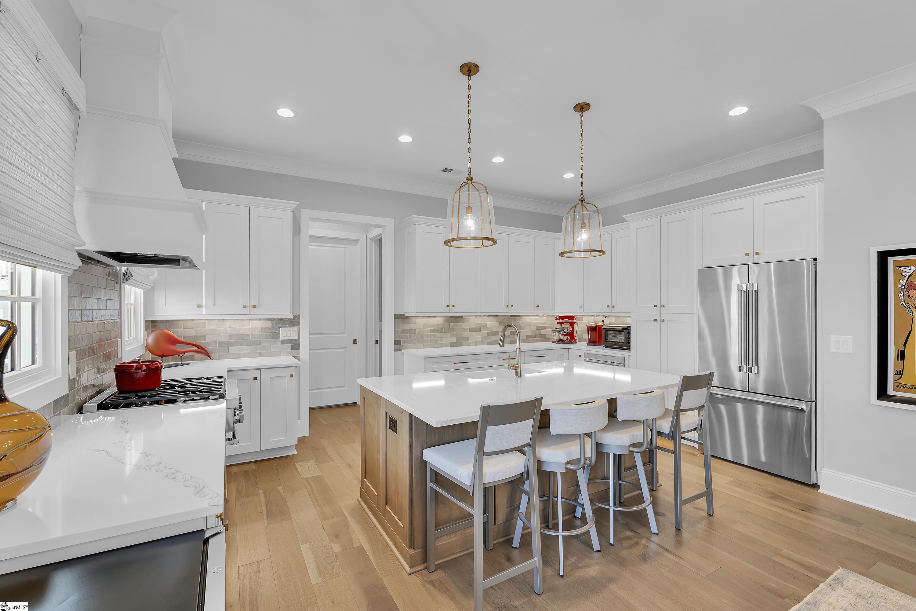 112 Burrough Street Greenville, SC 29615 - Photo 9 of 35