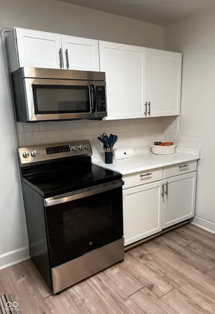 $1,950 | 3851 Broadway Street, Indianapolis, IN 46205