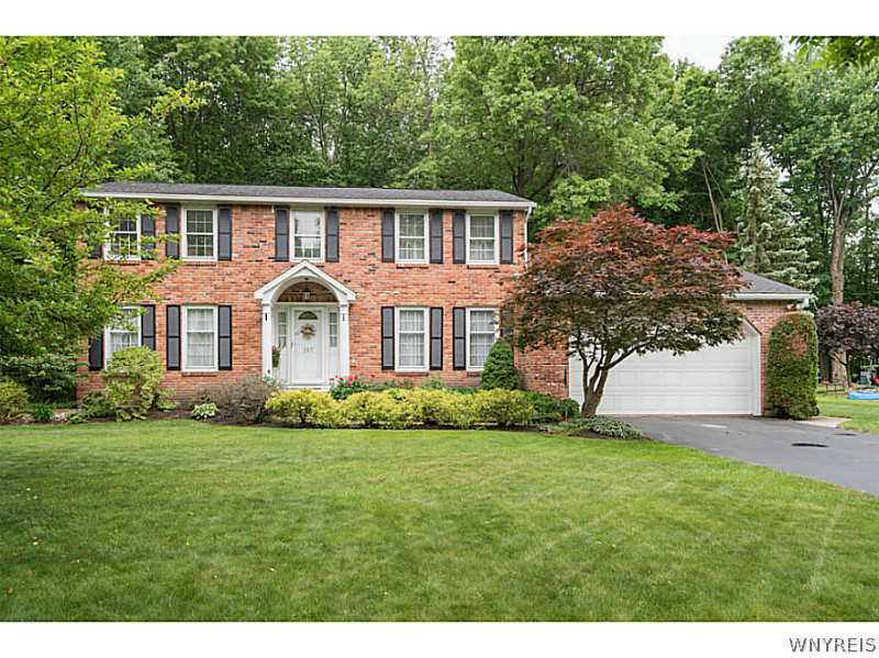 187 Ransom Oaks Drive Amherst, NY 14051 - Photo 1 of 1 Exterior Front. 2 year old roof--all siding and tr