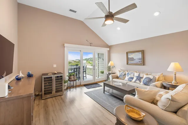 $720,000 | 1344 Pelican Watch Villa Seabrook Island, Johns Island, SC 29455