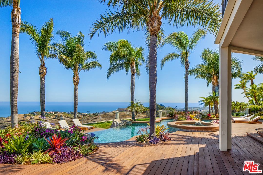 5868 Zumirez Drive Malibu, CA 90265 - Photo 14 of 54