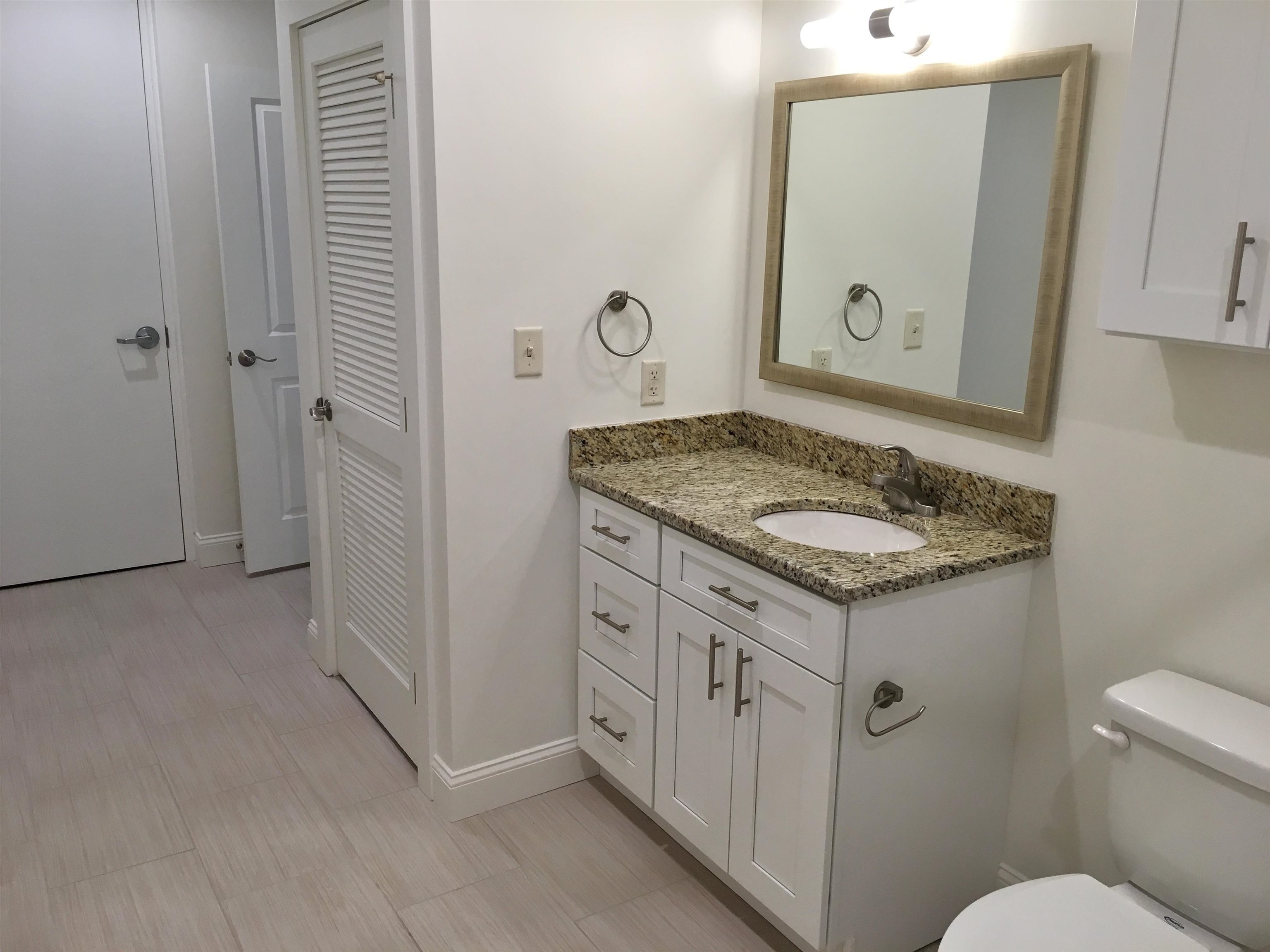 875 Elm Street, Unit 212 Manchester, NH 03101 - Photo 24 of 40