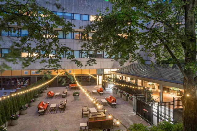 $2,512 | 875 Elm Street, Unit 212, Manchester, NH 03101