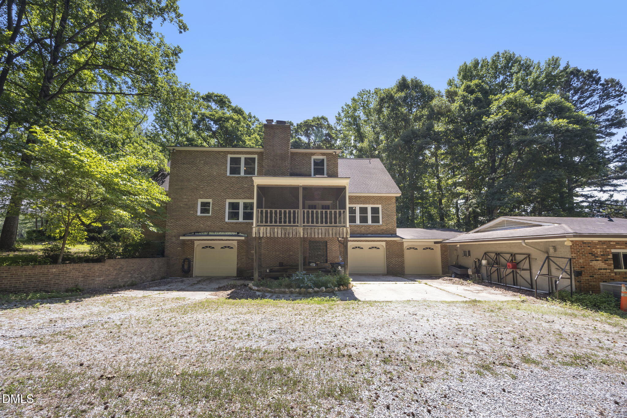 3208 Shady Grove Road Durham, NC 27703 - Photo 4 of 92