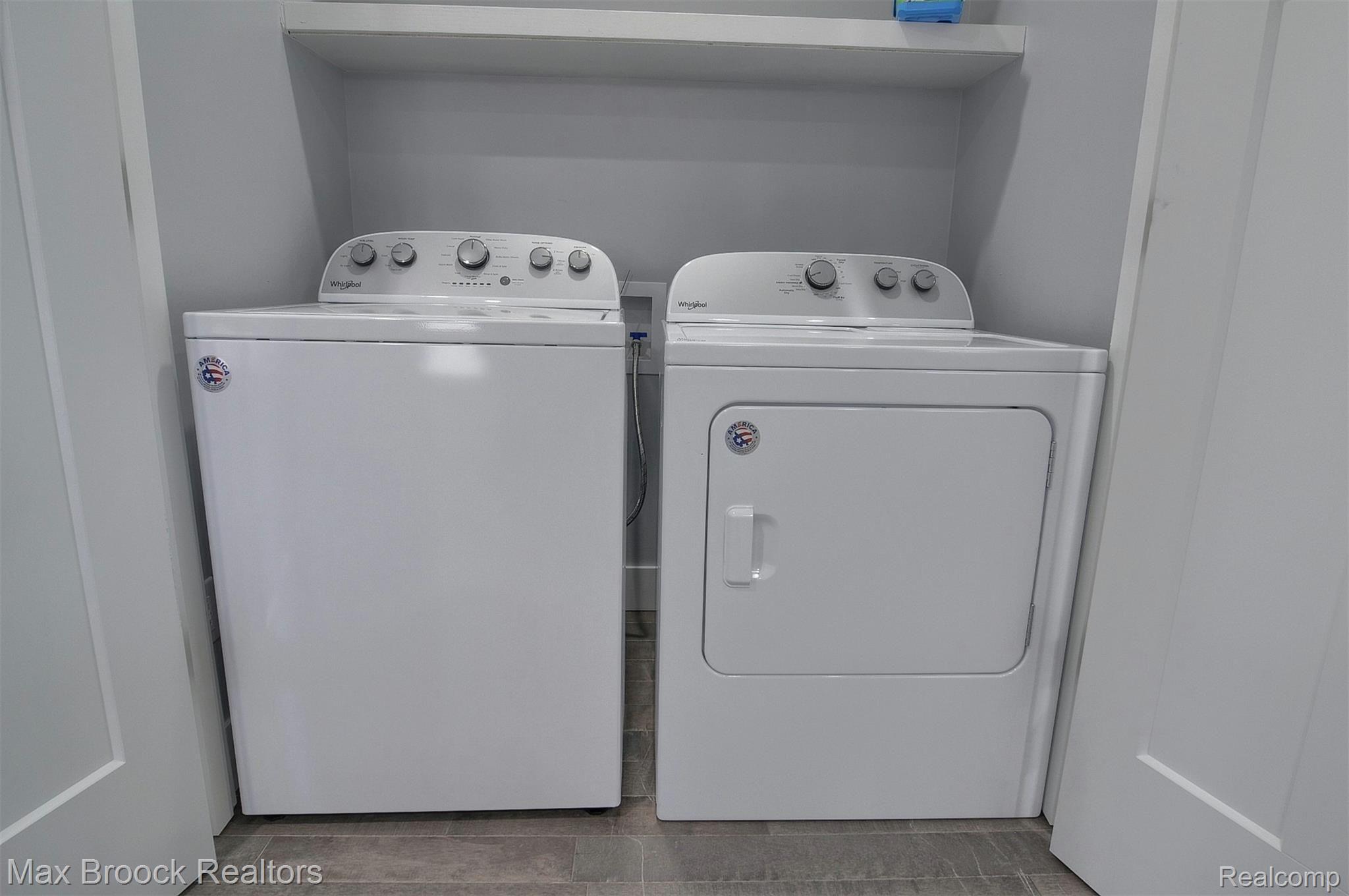 3259 Cumberland Road Berkley, MI 48072 - Photo 19 of 30 Laundry-Room.jpg