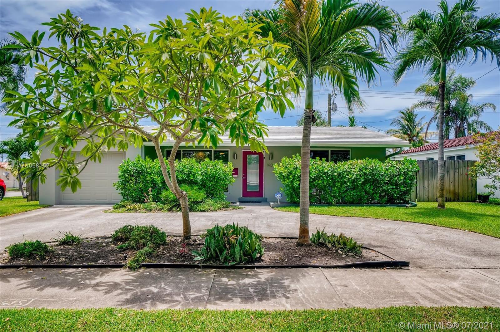 1909 North Park Road Hollywood, FL 33021 - Photo 1 of 28 Gallery Image 1