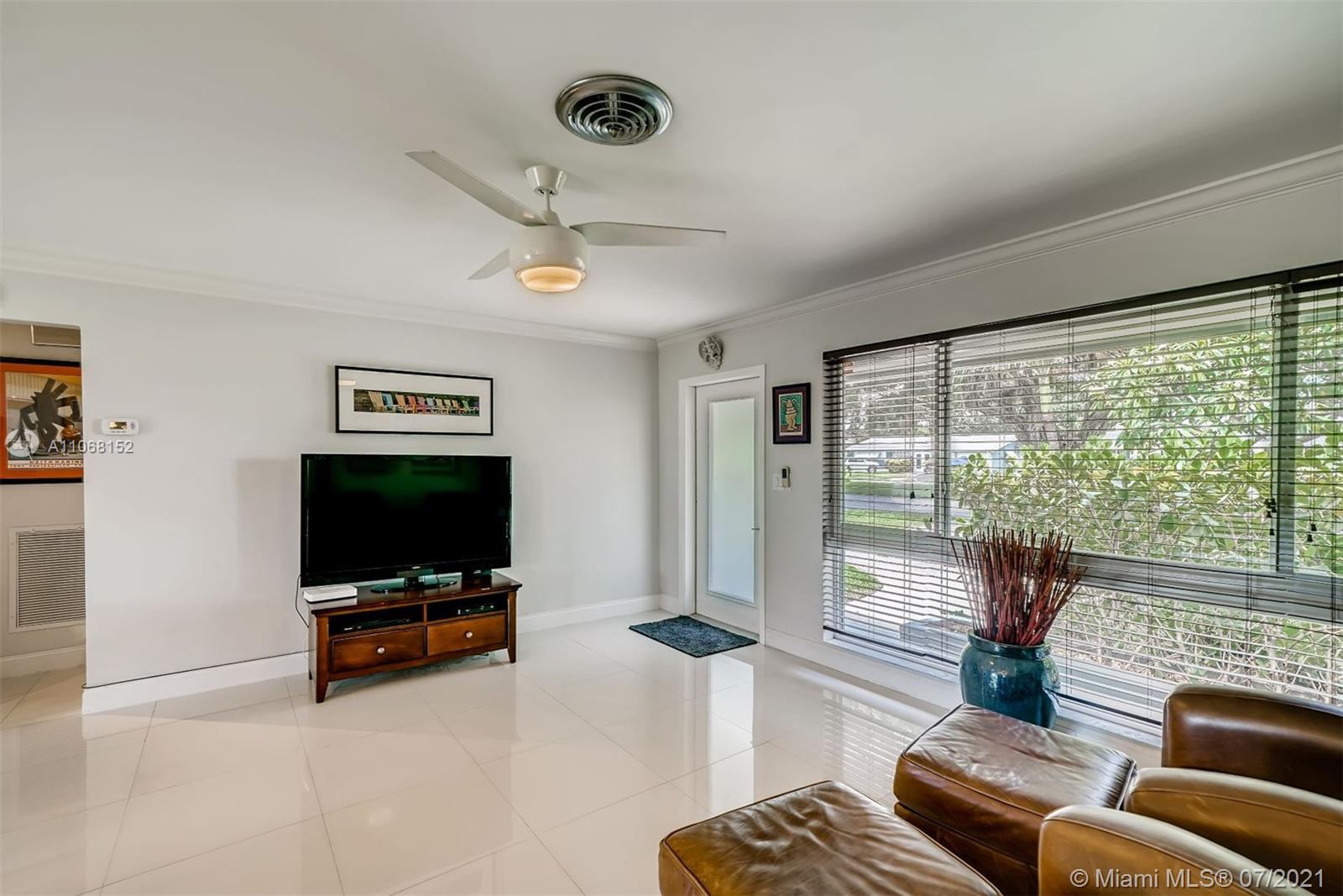 1909 North Park Road Hollywood, FL 33021 - Photo 17 of 28 Gallery Image 17