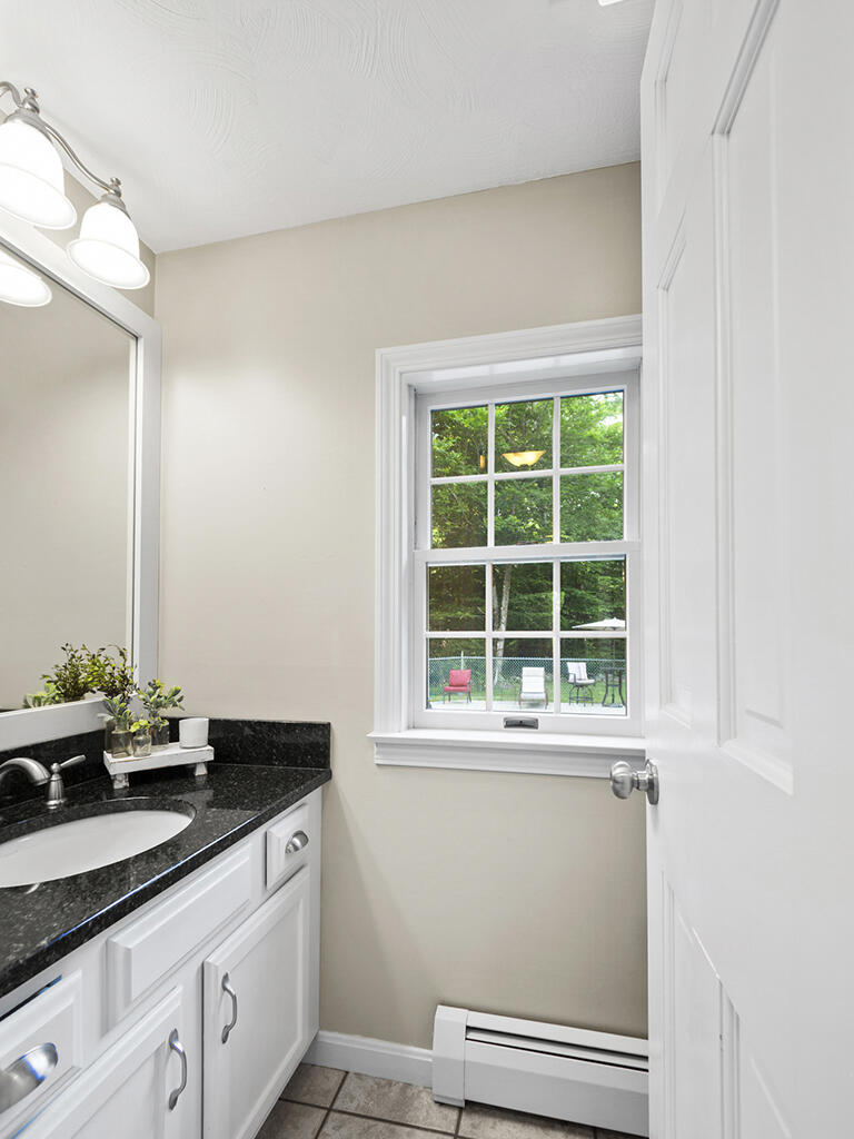 53 Ridge Walk Belgrade, ME 04917 - Photo 14 of 39 1st Floor Half Bath