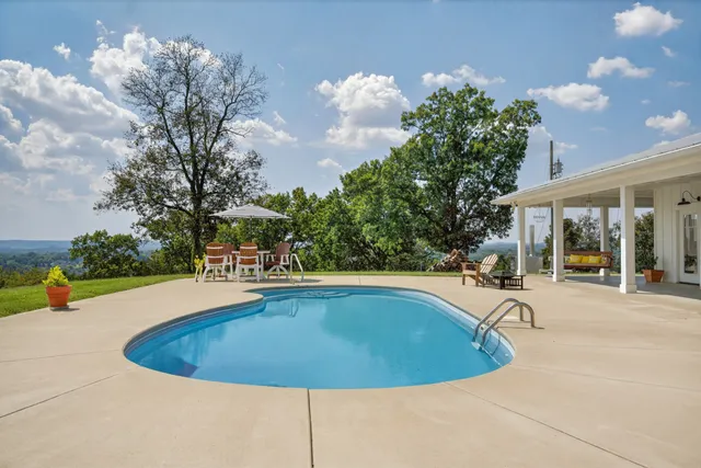 $1,450,000 | 2303 Lewisburg Highway, Fayetteville, TN 37334