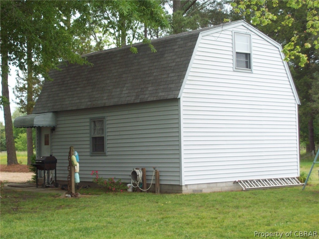 353 Henry's Road Hudgins, VA 23076 - Photo 5 of 44